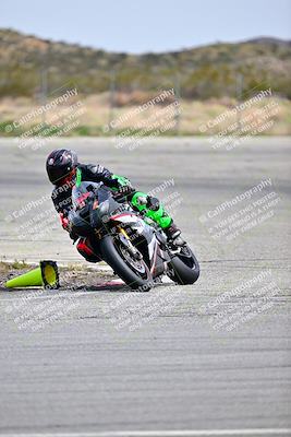 media/Mar-10-2024-TrackXperience (Sun) [[cef06d0f9a]]/Group 3/Session 4 (Turn 14)/